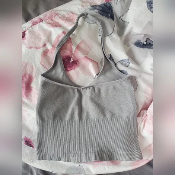 *PENDING* Gray Ribbed Halter Top - Picture 2 of 3